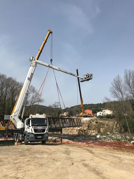 portion passerelle avec garde corps 2
